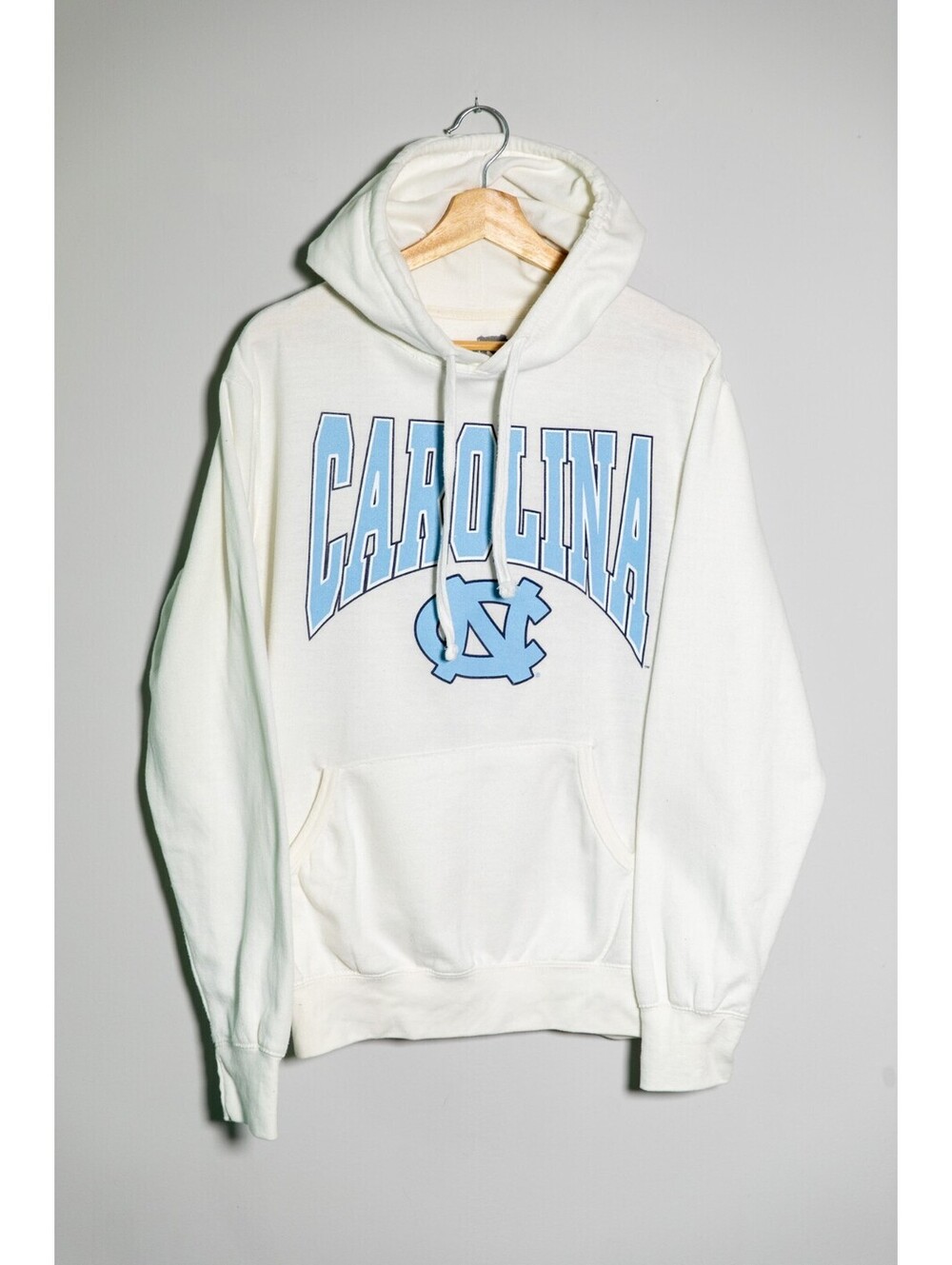 North Carolina Tar Heels Sweatshirt NCAA Football Hoodie - Men's M